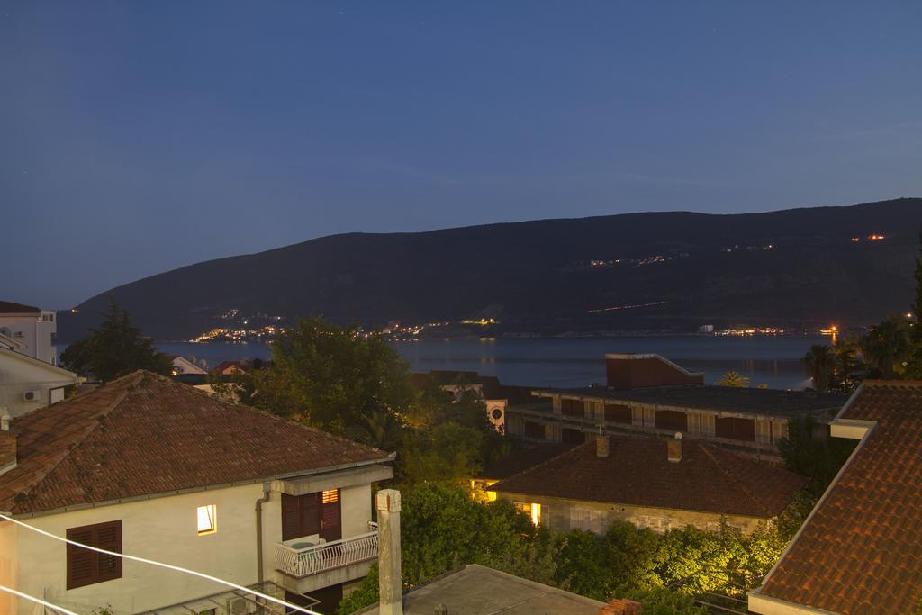 Apartments Gugolj M&M Herceg Novi Exterior photo